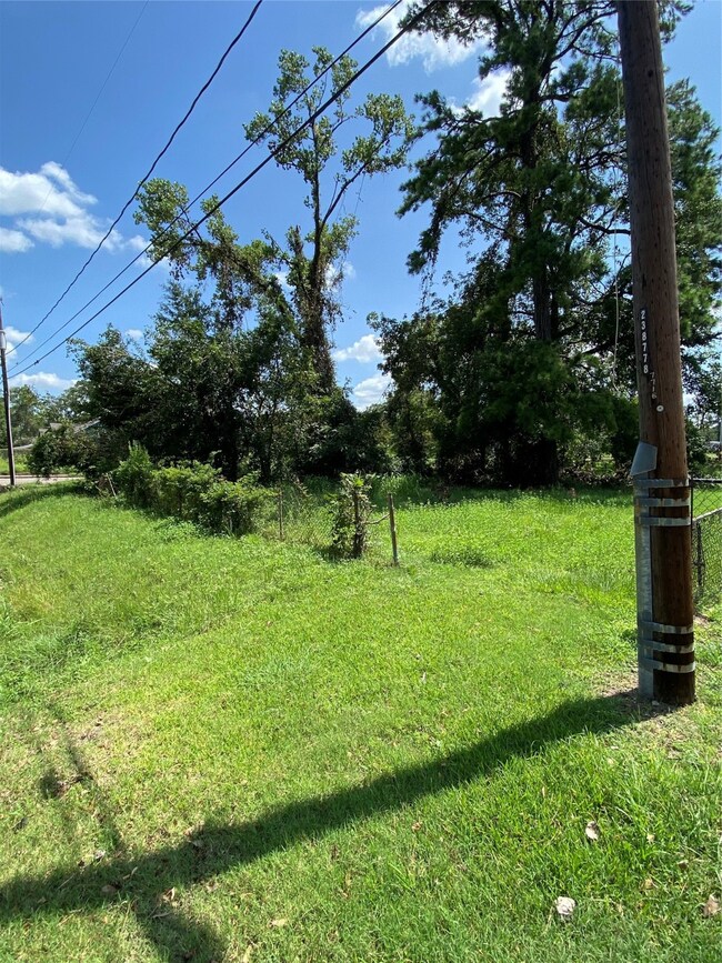 0 Hoffman St unit 87621861, Houston, TX 77028 - photo 2