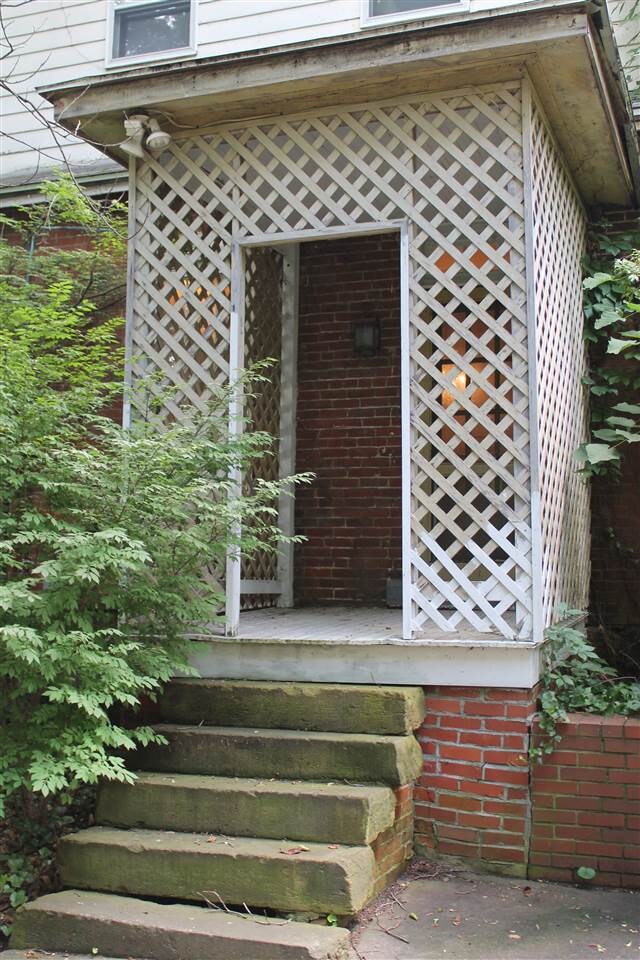 221 State St, Newburgh, IN 47630 - photo 6