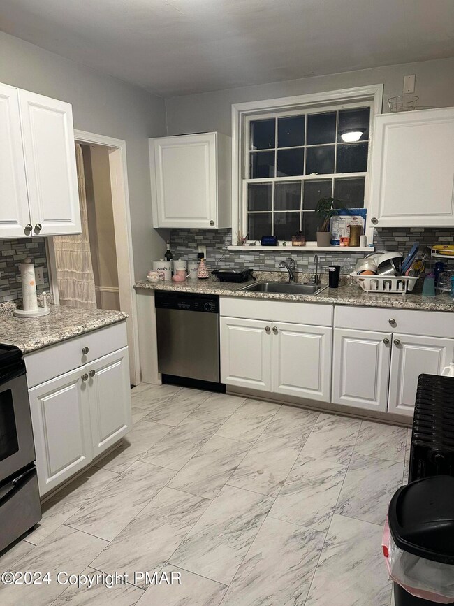 Kitchen_2