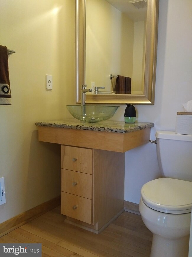 5413 Southport Ln, Fairfax, VA 22032 - photo 7