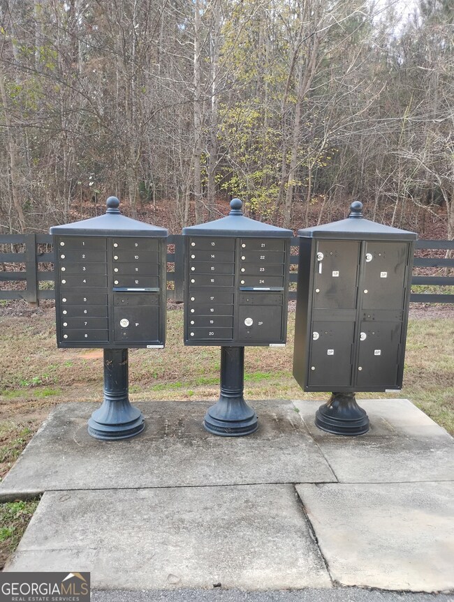 1220 Waterstone Dr, Madison, GA 30650 - photo 7