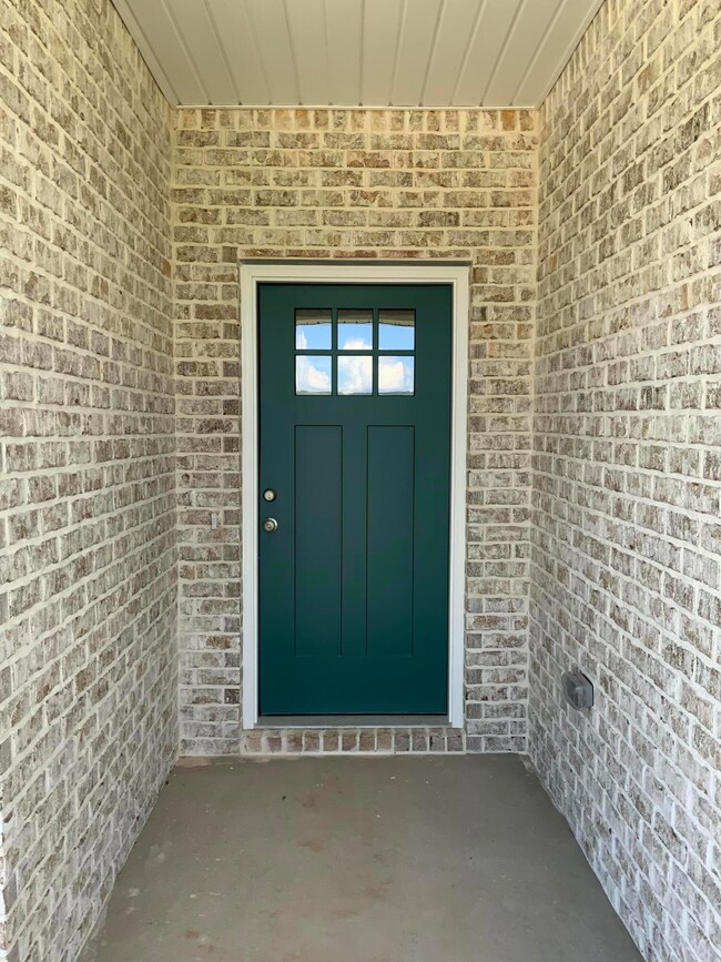 3286 Chappelwood Dr, Crestview, FL 32539 - photo 2