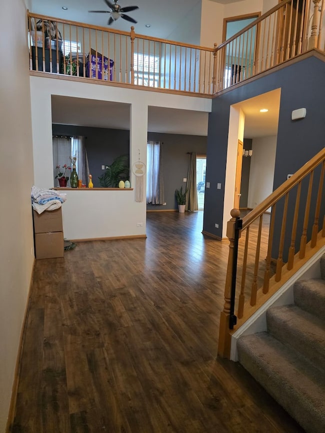 549 S Jade Ln unit 1205, Round Lake, IL 60073 - photo 5