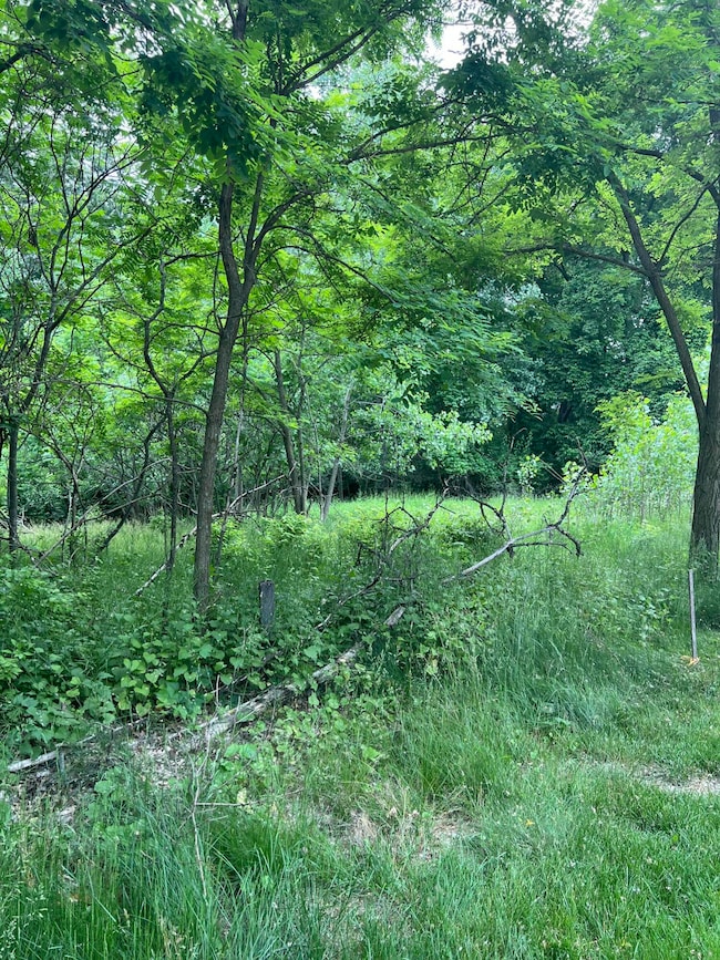 2138-2200 Shelter Pointe Dr, Kalamazoo, MI 49008 - photo 2