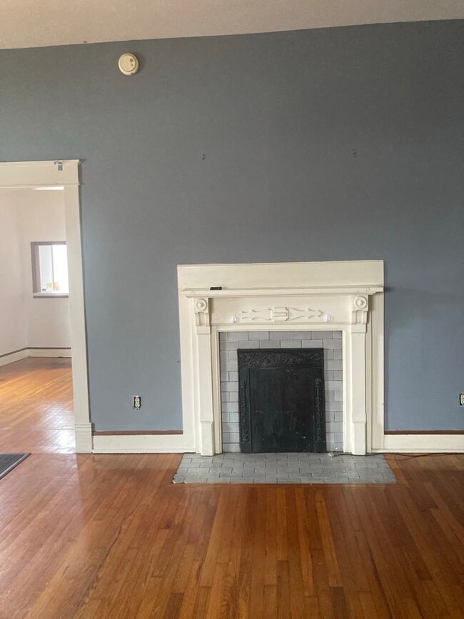 701 Whitthorne St, Shelbyville, TN 37160 - photo 6