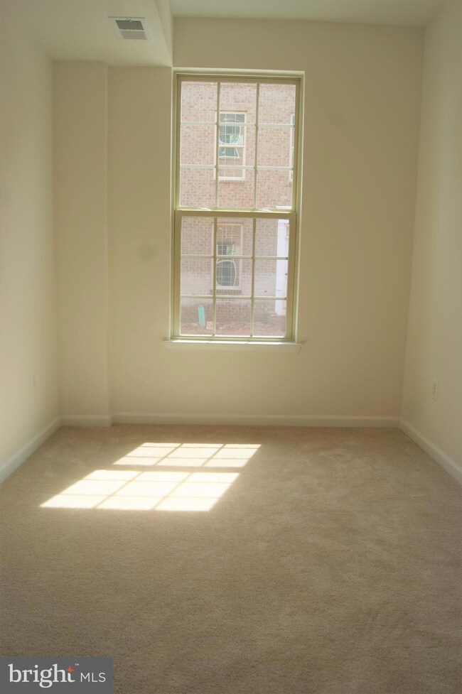 1726 Lantern Mews, Baltimore, MD 21205 - photo 2