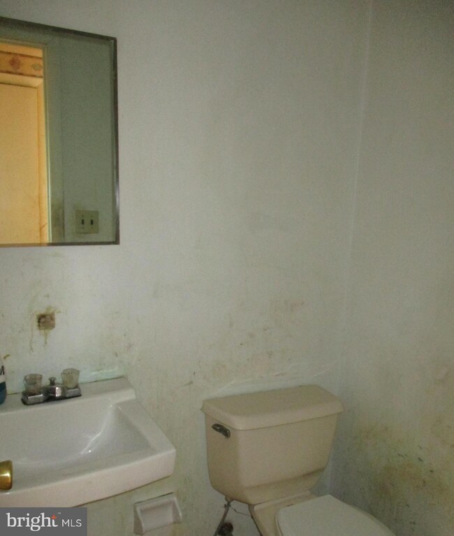 1500 Harford Square Dr, Edgewood, MD 21040 - photo 7