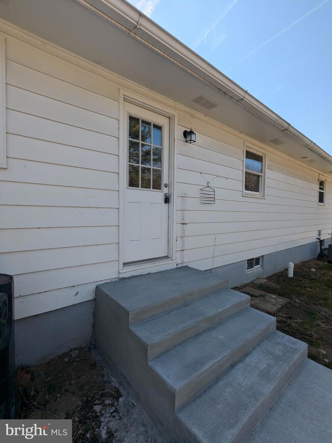 1239 Andrews Lake Rd, Felton, DE 19943 - photo 6