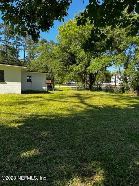 6004 Marsha Dr, Jacksonville, FL 32205 - photo 6
