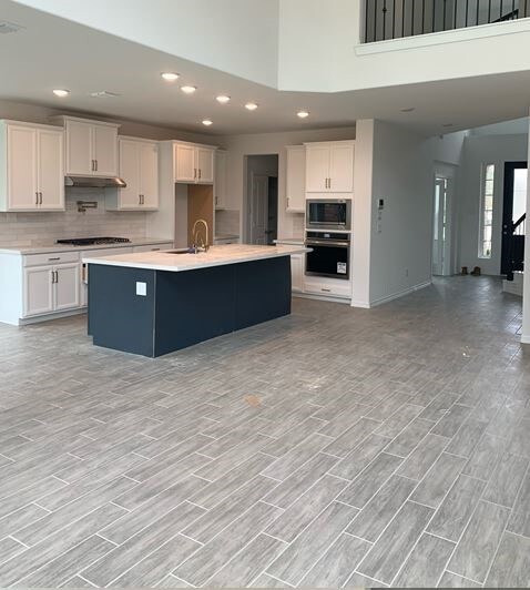 Modern kitchen with Stainless Steel appliances