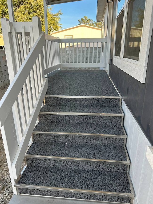 45465 25th St E unit 134, Lancaster, CA 93535 - photo 5