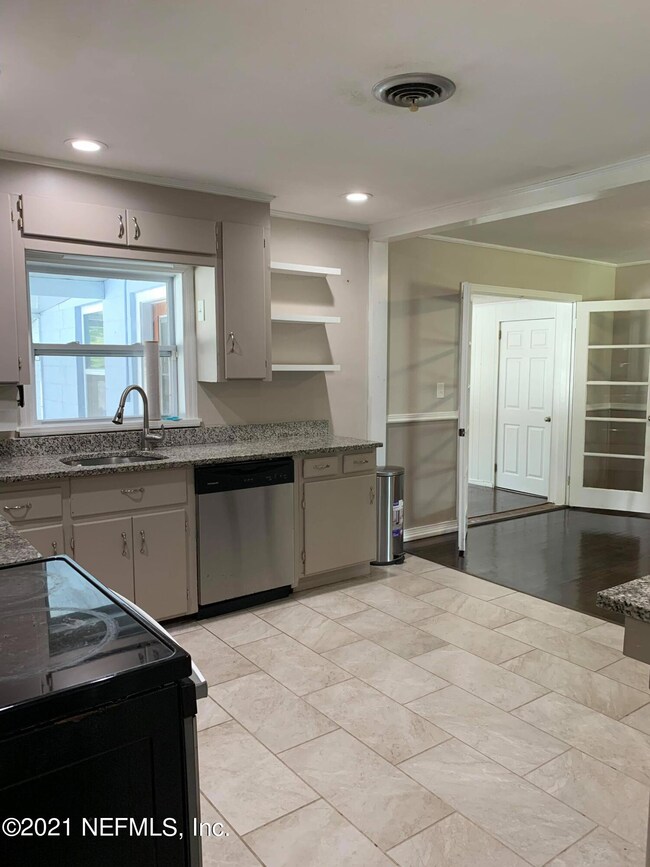 6413 Romilly Dr, Jacksonville, FL 32210 - photo 3