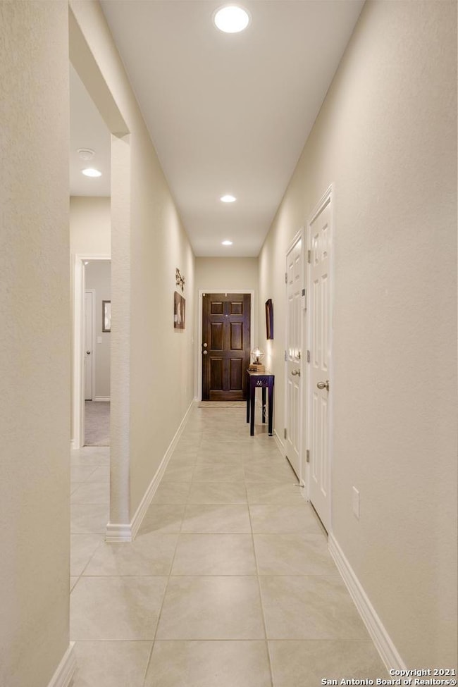 8822 White Crown, San Antonio, TX 78254 - photo 4