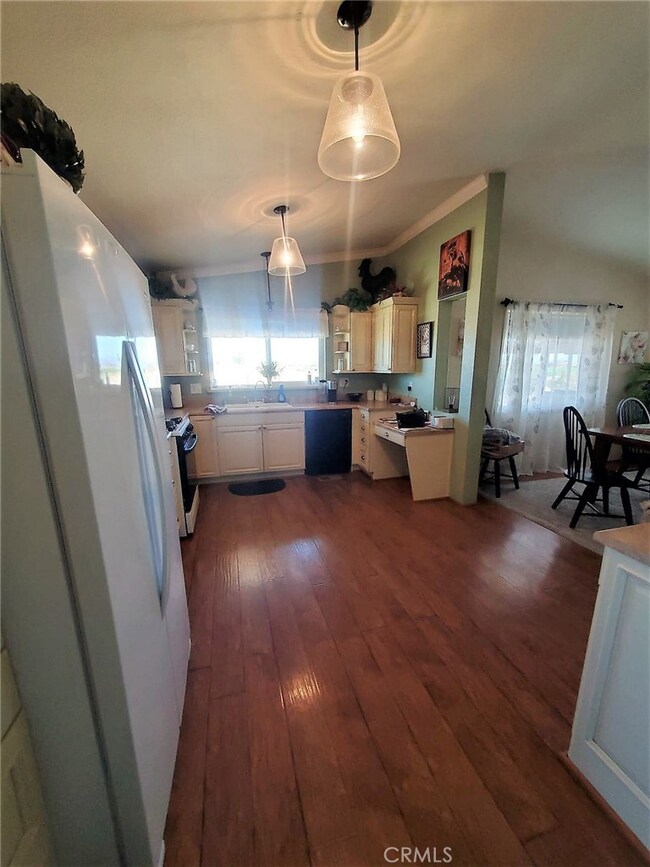 2111 W 6th Ave, Blythe, CA 92225 - photo 7