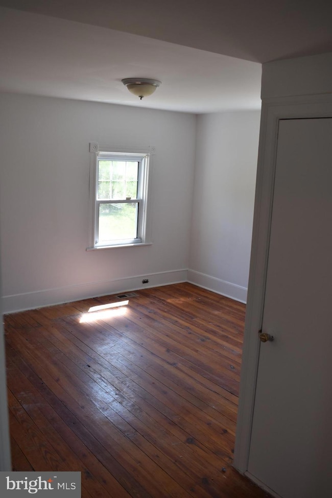 10 Grove St, Glassboro, NJ 08028 - photo 6