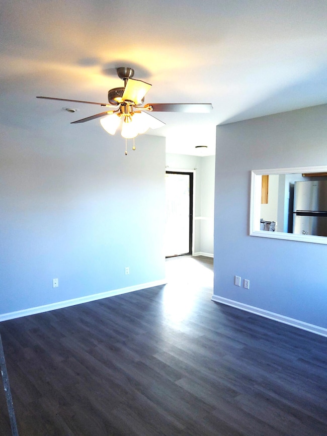 5205 Marseilles Dr unit B, North Charleston, SC 29418 - photo 3