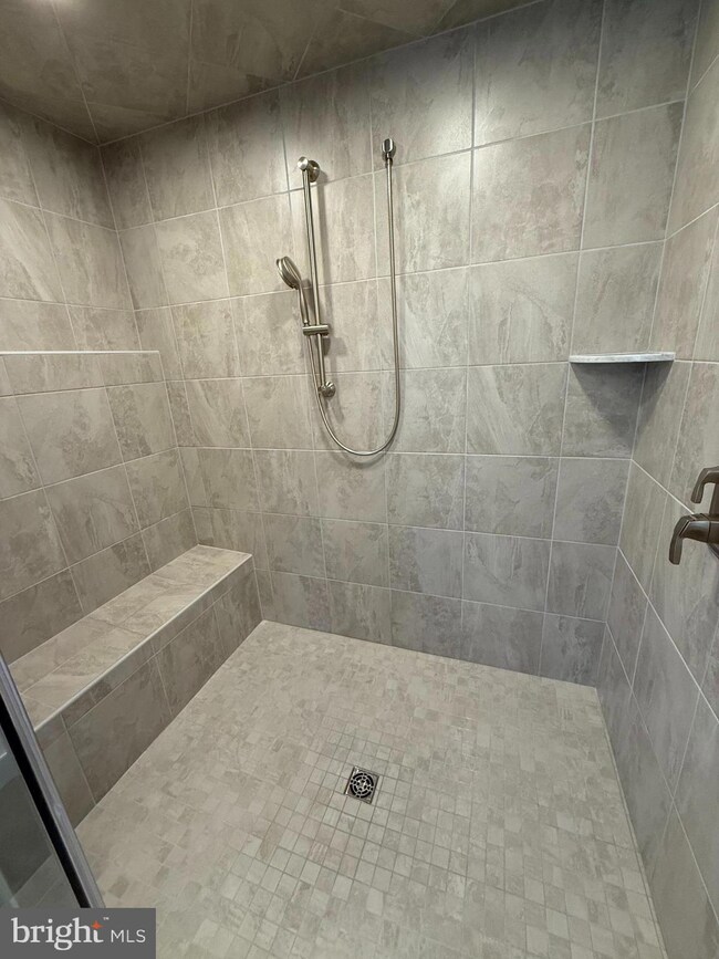 12118 Calverts Run Ct, La Plata, MD 20646 - photo 6