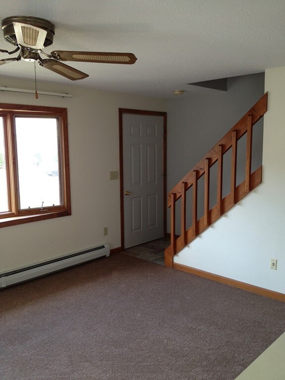 51 Biddle St unit 51, Springfield, MA 01129 - photo 5