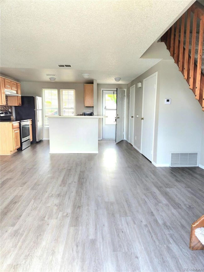 1523 S Ouray Cir unit A, Aurora, CO 80017 - photo 6