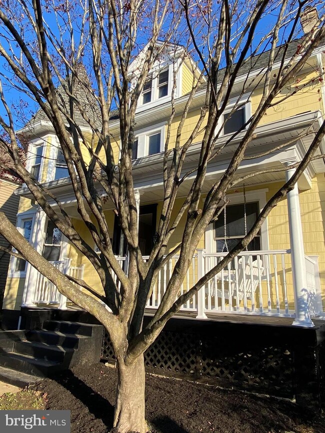 515 Brunswick St, Brunswick, MD 21716 - photo 2