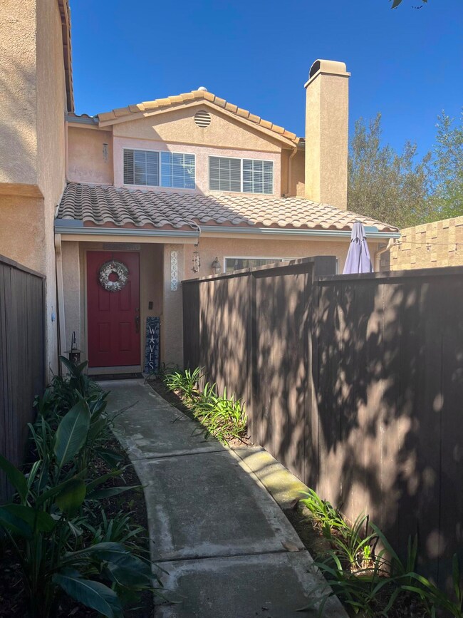 4264 Carpinteria Ave unit 5, Carpinteria, CA 93013 - photo 3