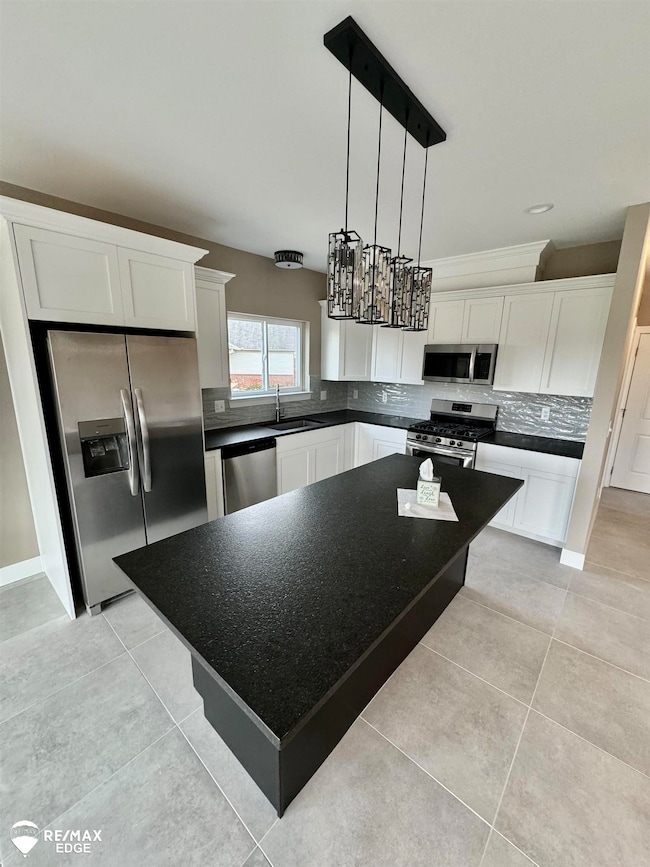 8031 Laguna Ln, Grand Blanc, MI 48439 - photo 4