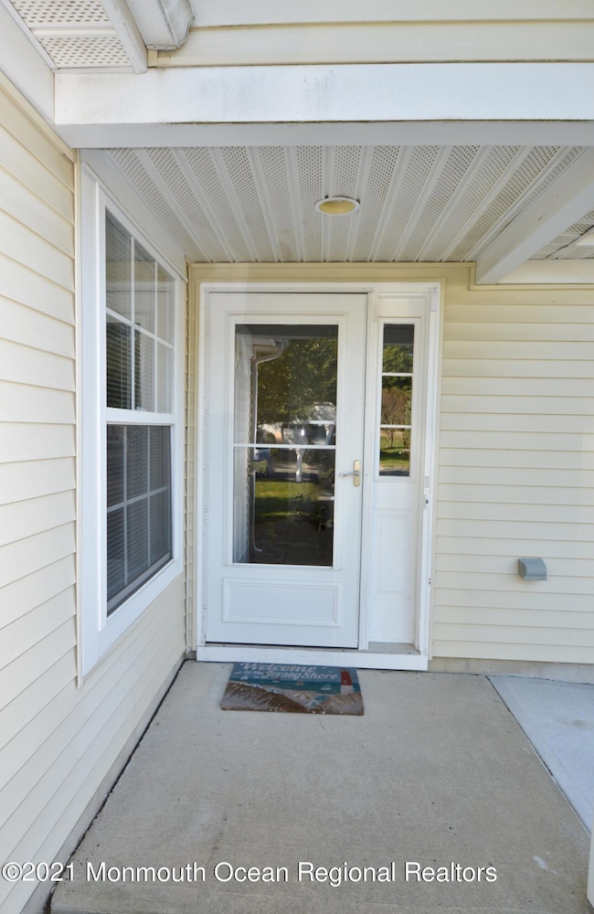 2712 Rockport Ln, Toms River, NJ 08755 - photo 2