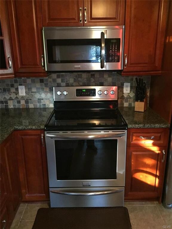Stainless Appliances
