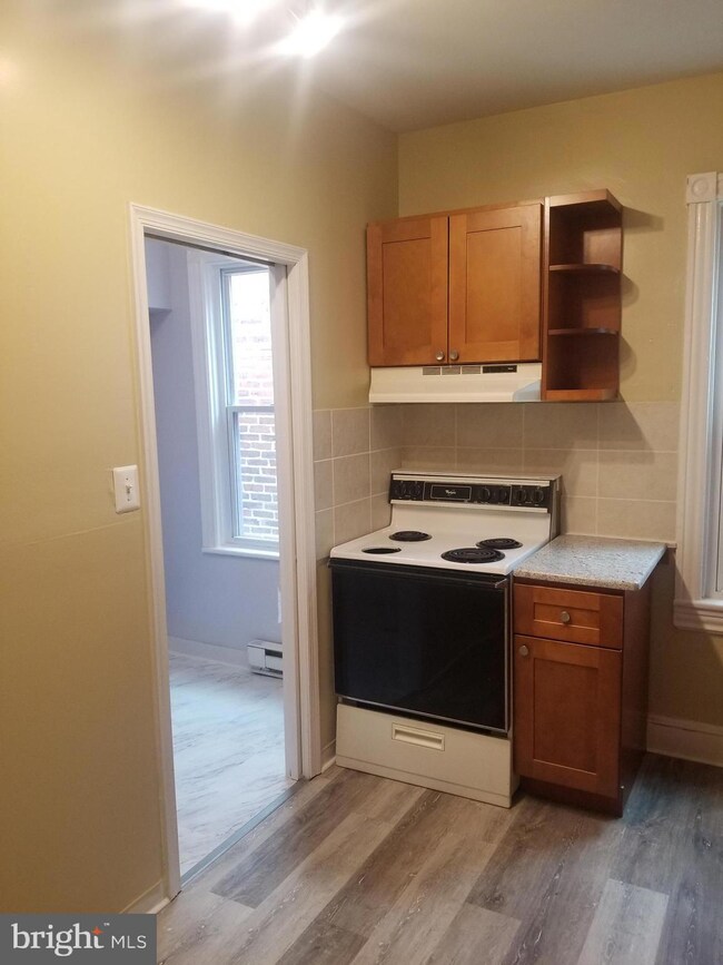 329 N Burlington St unit B, Gloucester City, NJ 08030 - photo 3