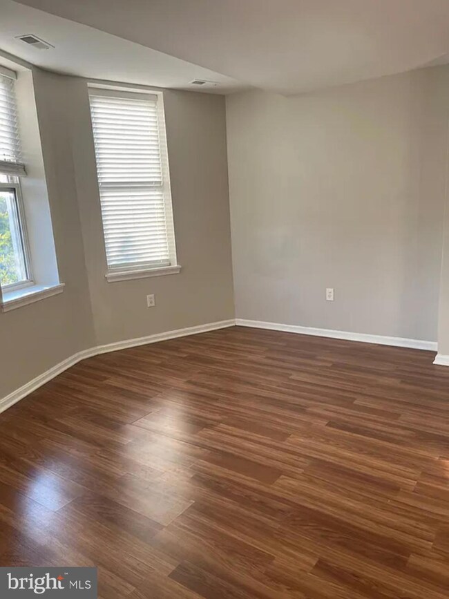 2645 N Charles St unit D, Baltimore, MD 21218 - photo 7