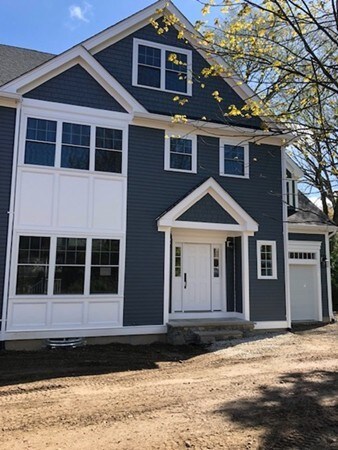 21 Pleasant St unit B, Wellesley, MA 02482 - photo 2