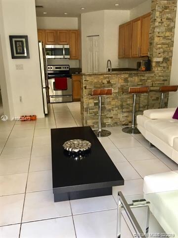 7052 NW 114th Ct, Doral, FL 33178 - photo 7