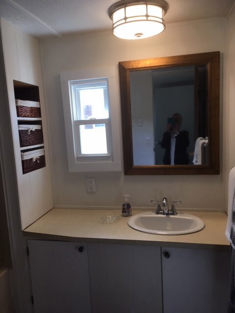 812 Forest Park Rd, Middletown, RI 02842 - photo 4