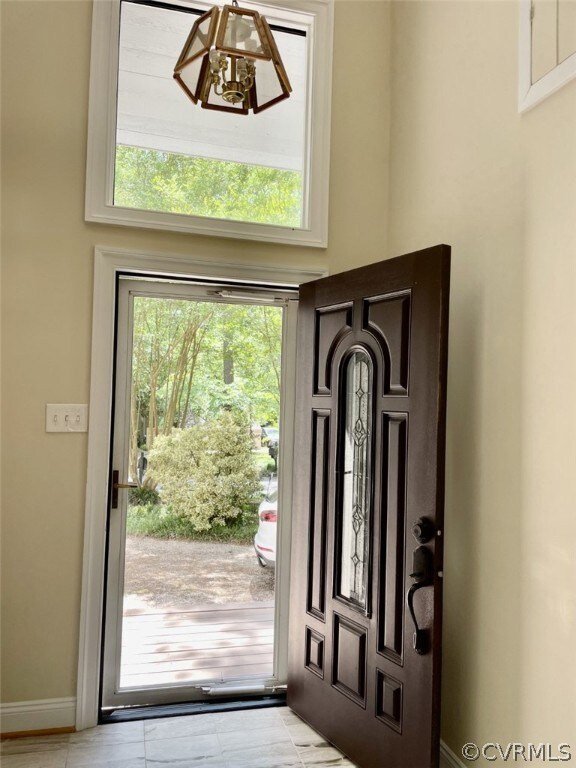 Two story foyer