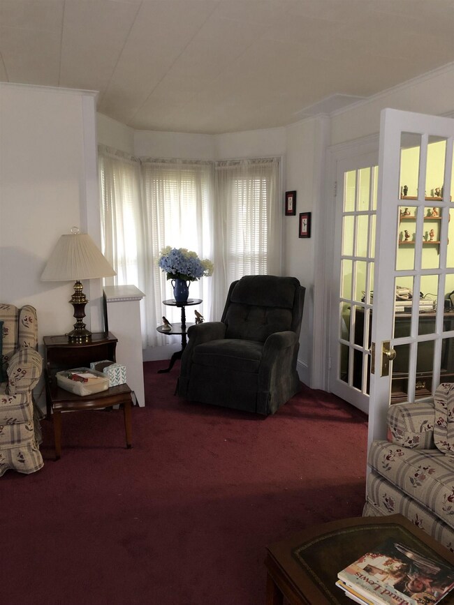 6 Martin St, Hoosick Falls, NY 12090 - photo 3