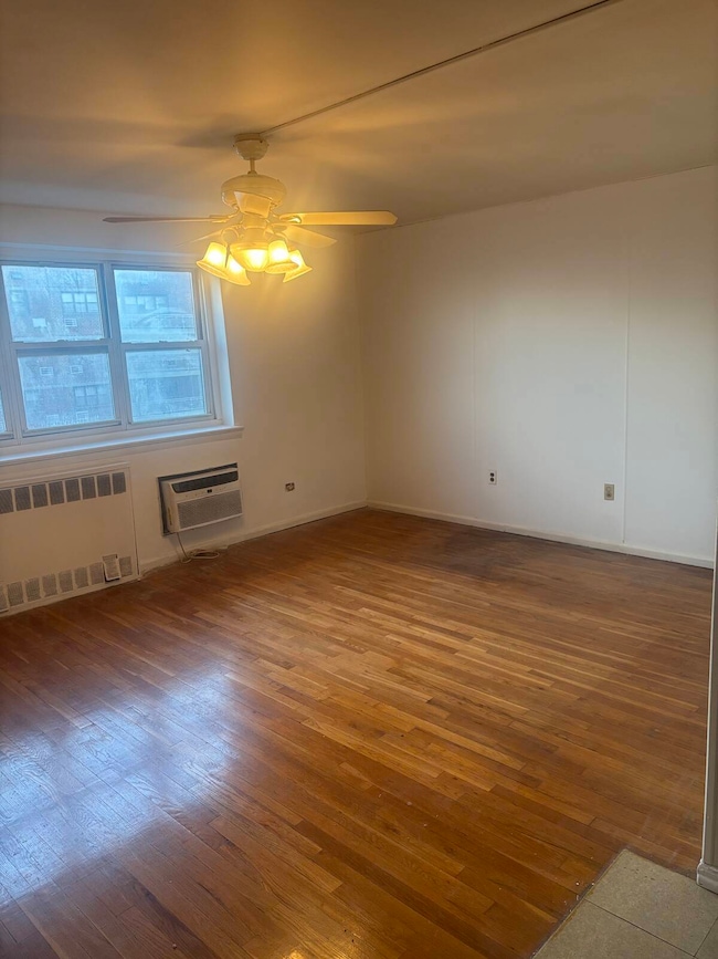 Lindenwood Village Section C unit 5A, Howard Beach, NY 11414 - photo 7