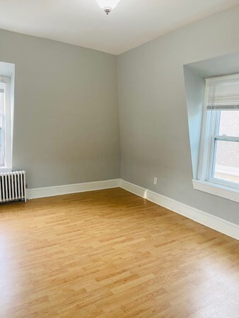 9 Rice St unit 6, Brookline, MA 02445 - photo 2