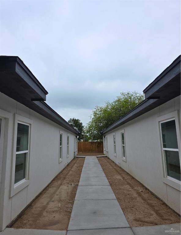 2005 Dragonfly St unit 4, Mission, TX 78572 - photo 4