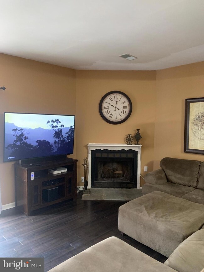 1287 Fox Run, Reading, PA 19606 - photo 5