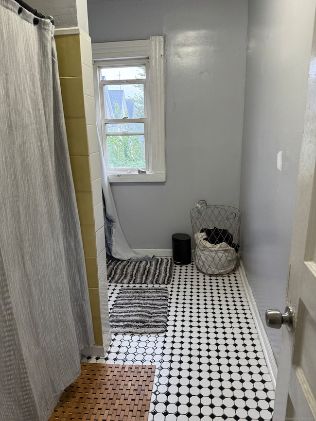 643 Newfield Ave unit 645, Bridgeport, CT 06607 - photo 5