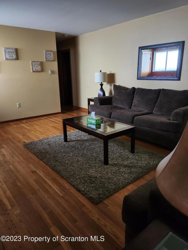 2020 Farr St, Scranton, PA 18504 - photo 5