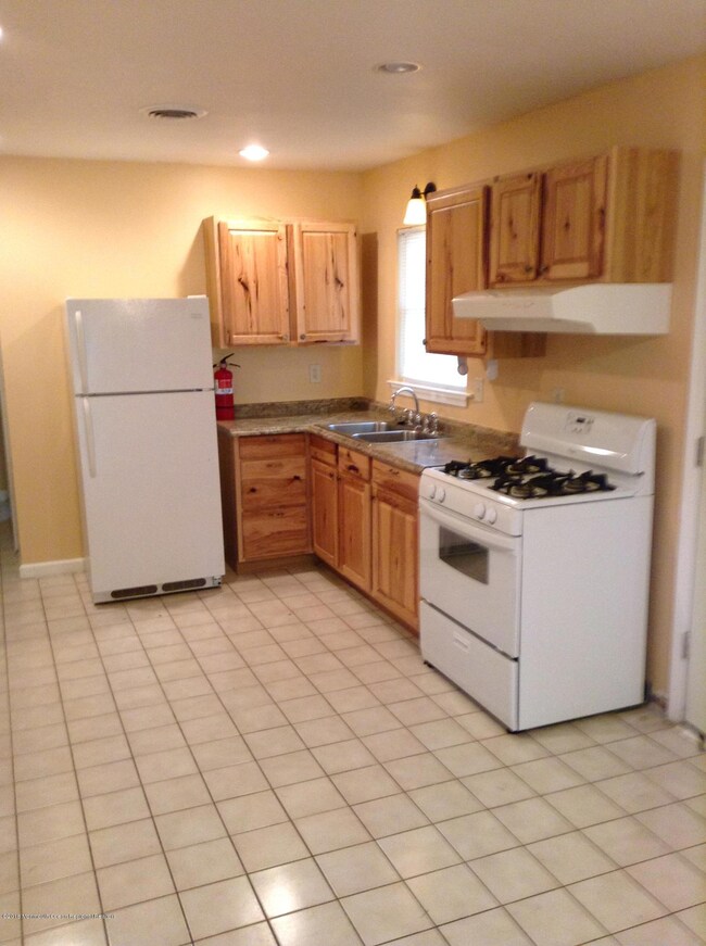 310 W Cala Breeze Way, Little Egg Harbor Township, NJ 08087 - photo 2