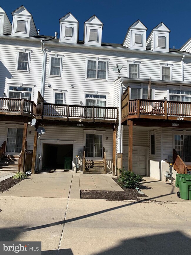 831 Mchenry St, Baltimore, MD 21230 - photo 2