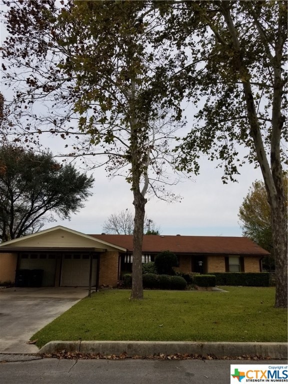 1379 River Acres Dr, New Braunfels, TX 78130 - photo 2