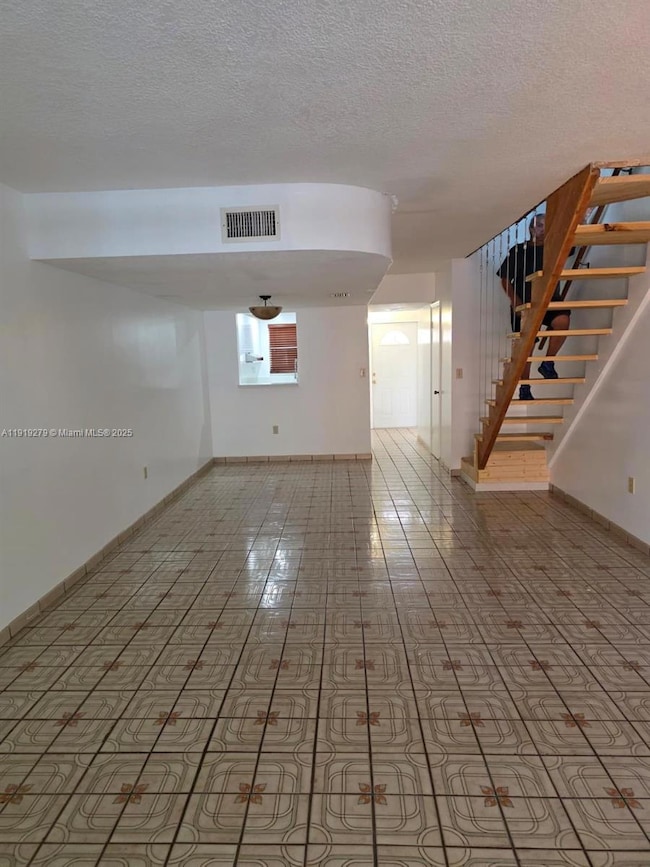1095 W 40th St unit 26, Hialeah, FL 33012 - photo 7