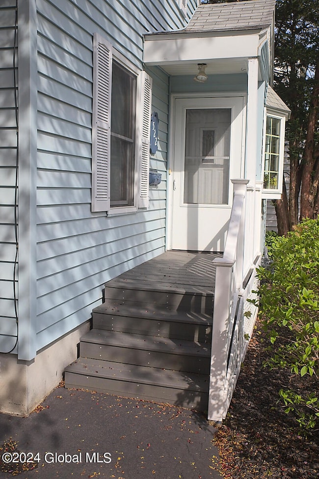 522 Glen Ave, Schenectady, NY 12302 - photo 3