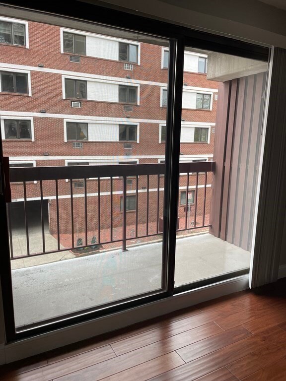 280 Harvard St unit 2C, Cambridge, MA 02139 - photo 2