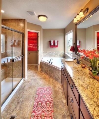 502 Meadowlark Dr, Raymore, MO 64083 - photo 7