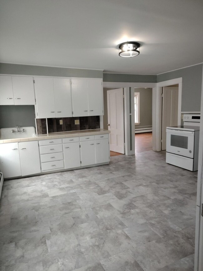 120 Third St, Auburn, ME 04210 - photo 4