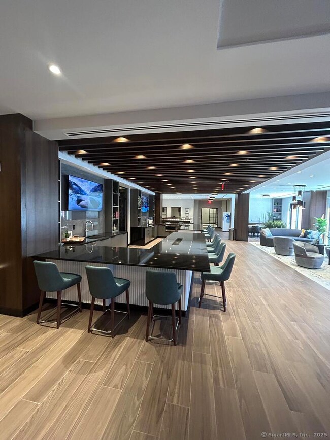 735 Summer St unit 358, Stamford, CT 06901 - photo 6